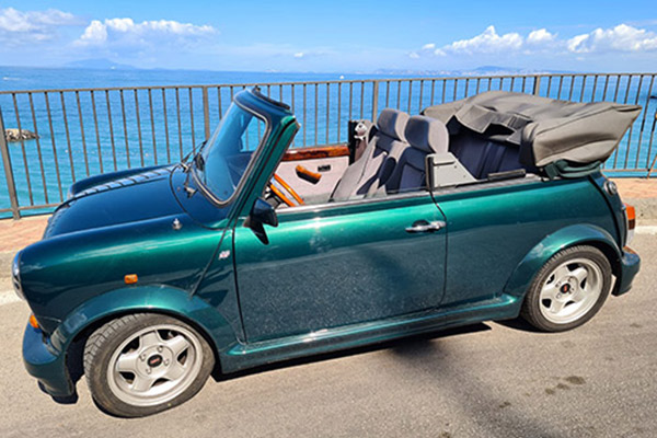 Mini Minor Convertible 1988 - Naples Car Rent